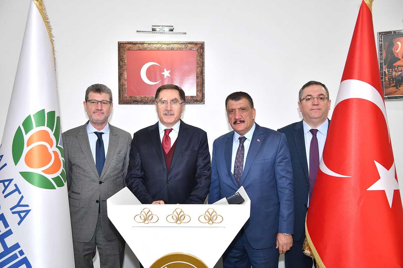 Kamu Başdenetçisi Şeref Malkoç, Malatya'da Kamu Başdenetçisi Şeref Malkoç, Malatya'da